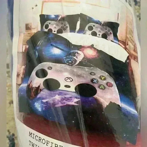BRAND NEW Gaming  comforter 3 pieces set - Picture 1 of 4
